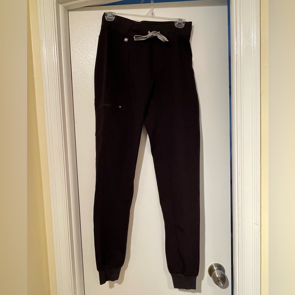 Figs Women’s Black Joggers